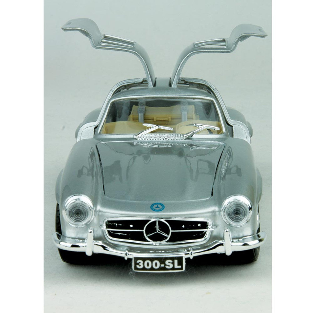 Bburago 1954 Mercede 300 SL Gullwing 1:24 Scale Diecast Model Car