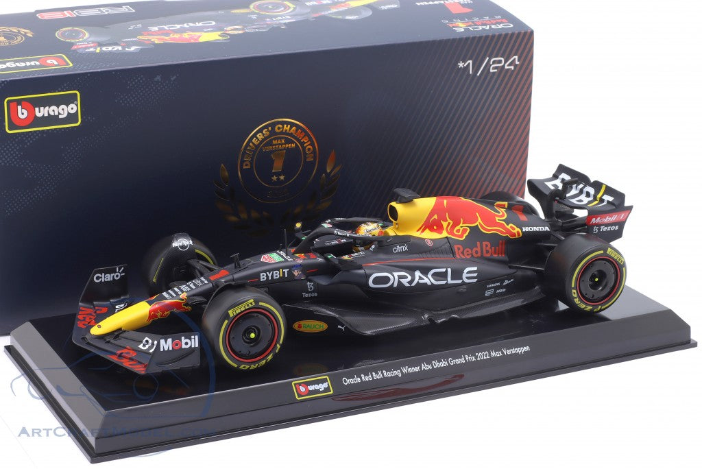 Bburago Red Bull Racing F1 2022 RB 18 1/24 Max Verstappen No.1 Champion Version Vehicle