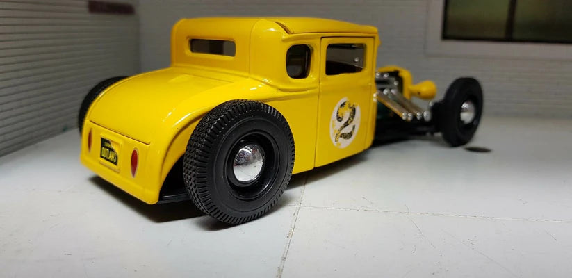 1929 Ford Model A 1:24 Scale Diecast Model Car