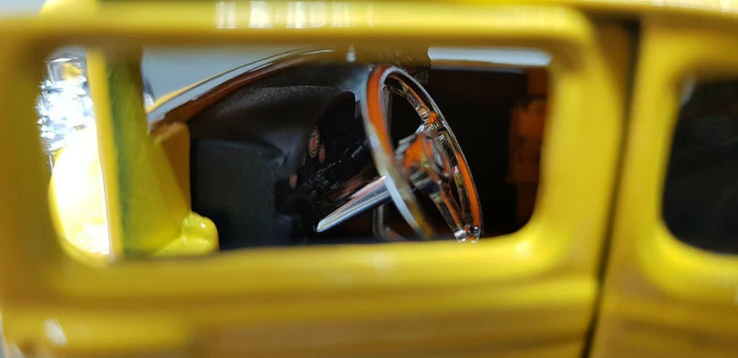 1929 Ford Model A 1:24 Scale Diecast Model Car